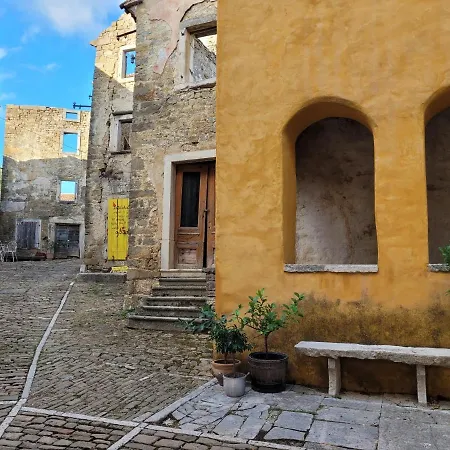 Casa Acqua Dolce - House With 4 Bedrooms And Own Holiday home *