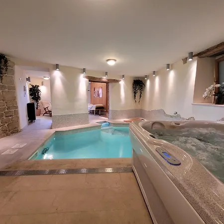 Vakantiehuis Casa Acqua Dolce - House With 4 Bedrooms And Own Oprtalj