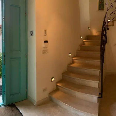Casa Acqua Dolce - House With 4 Bedrooms And Own Holiday home Oprtalj