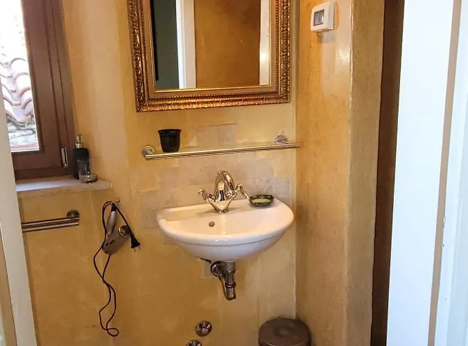 Casa Acqua Dolce - House With 4 Bedrooms And Own Oprtalj