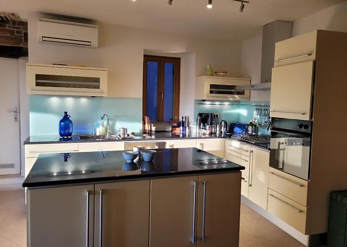 Casa Acqua Dolce - House With 4 Bedrooms And Own * Oprtalj